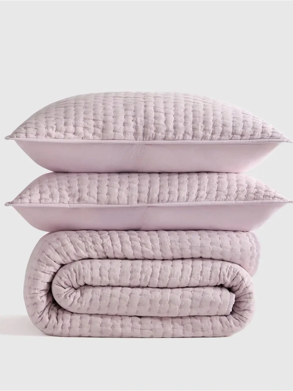 NWOT European Double Sided King/Cal King Quilt Set in Orchid - Retail $220